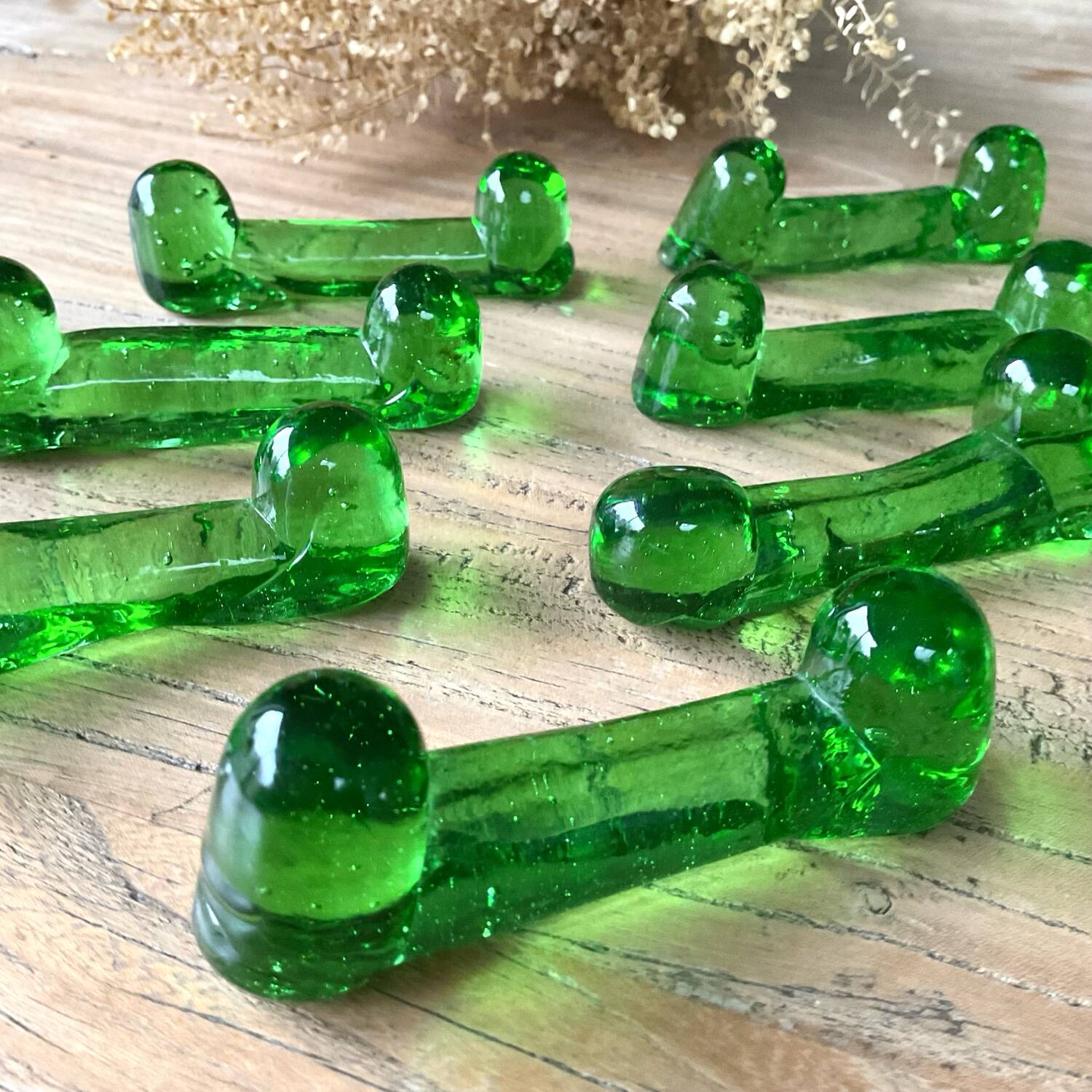 7 Biot glass knife holders