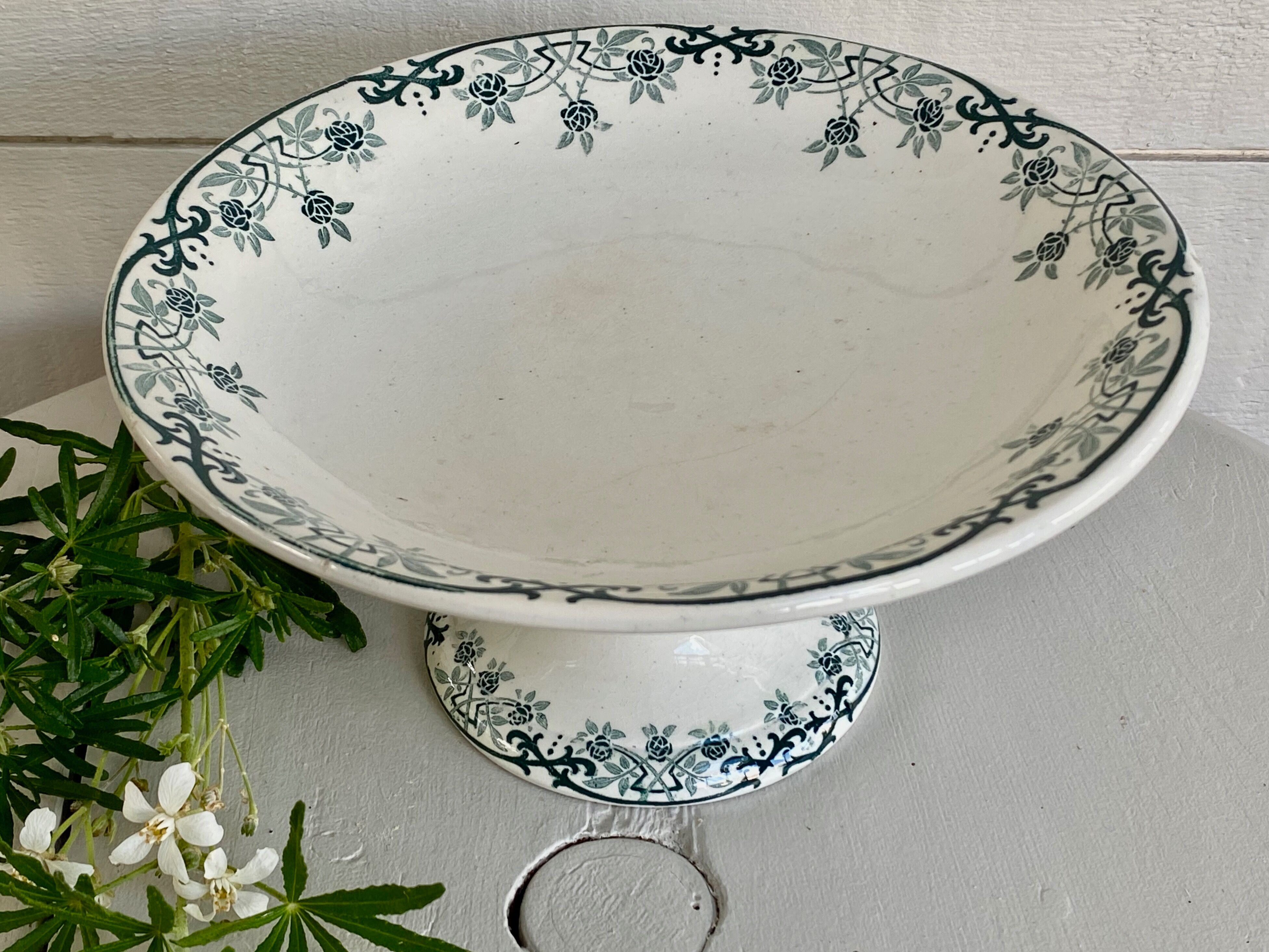Composition earthenware of St Amand