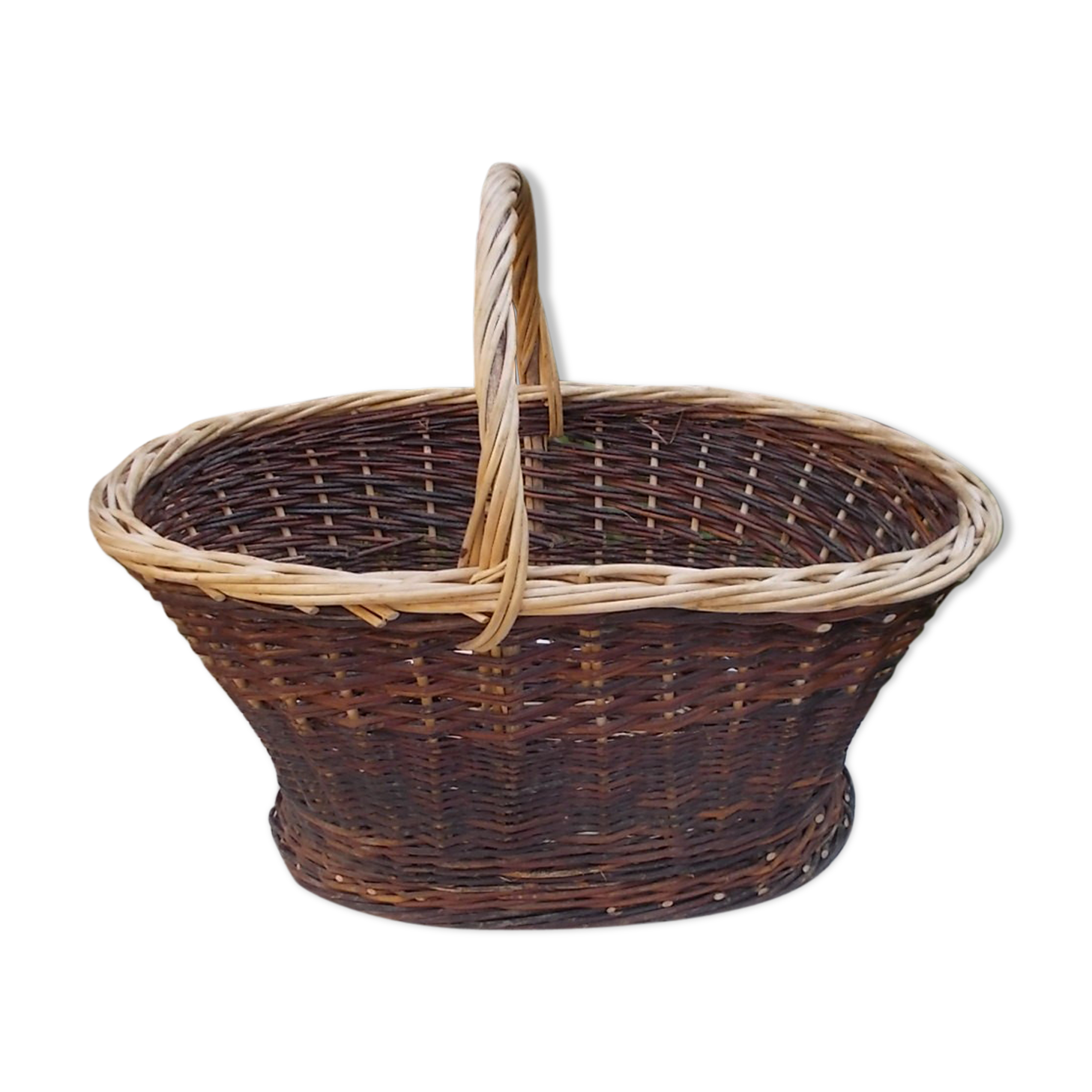 Wicker basket