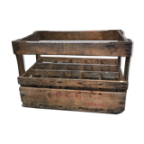 Old wooden bottle box