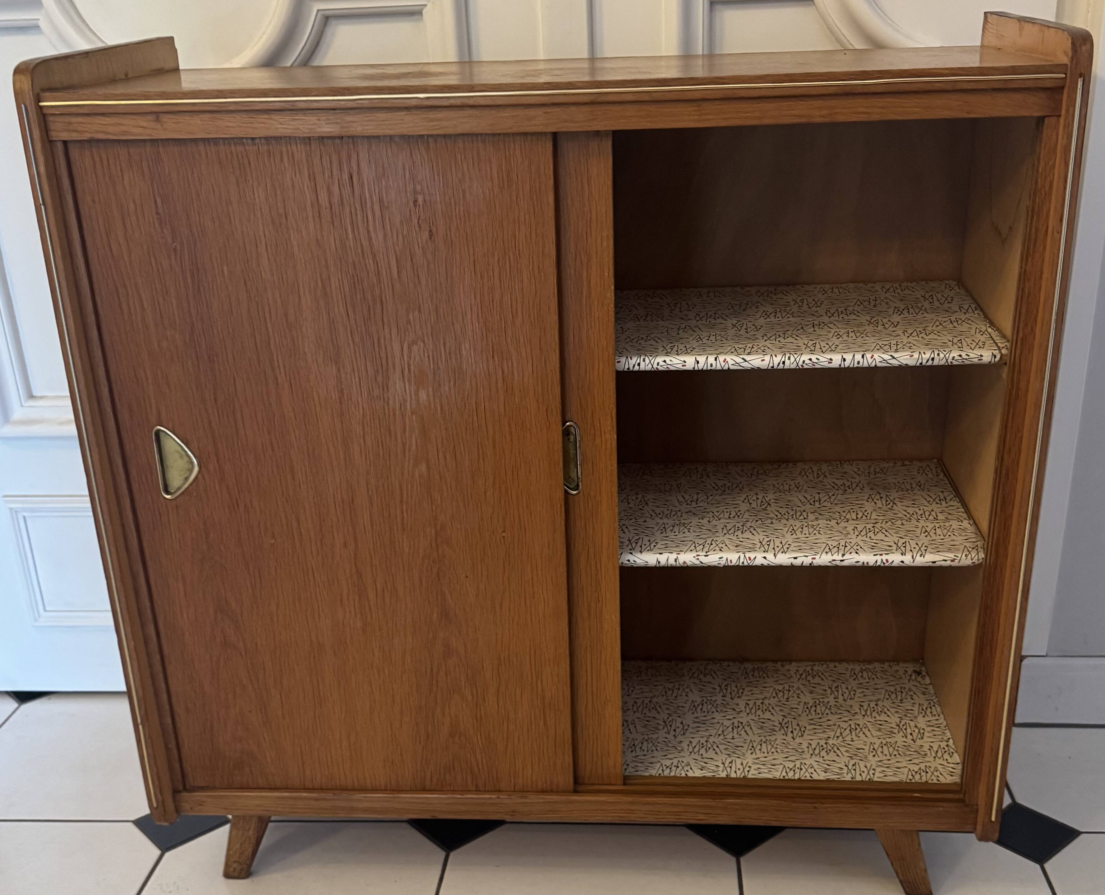 Vintage shoe cabinet with tapered legs