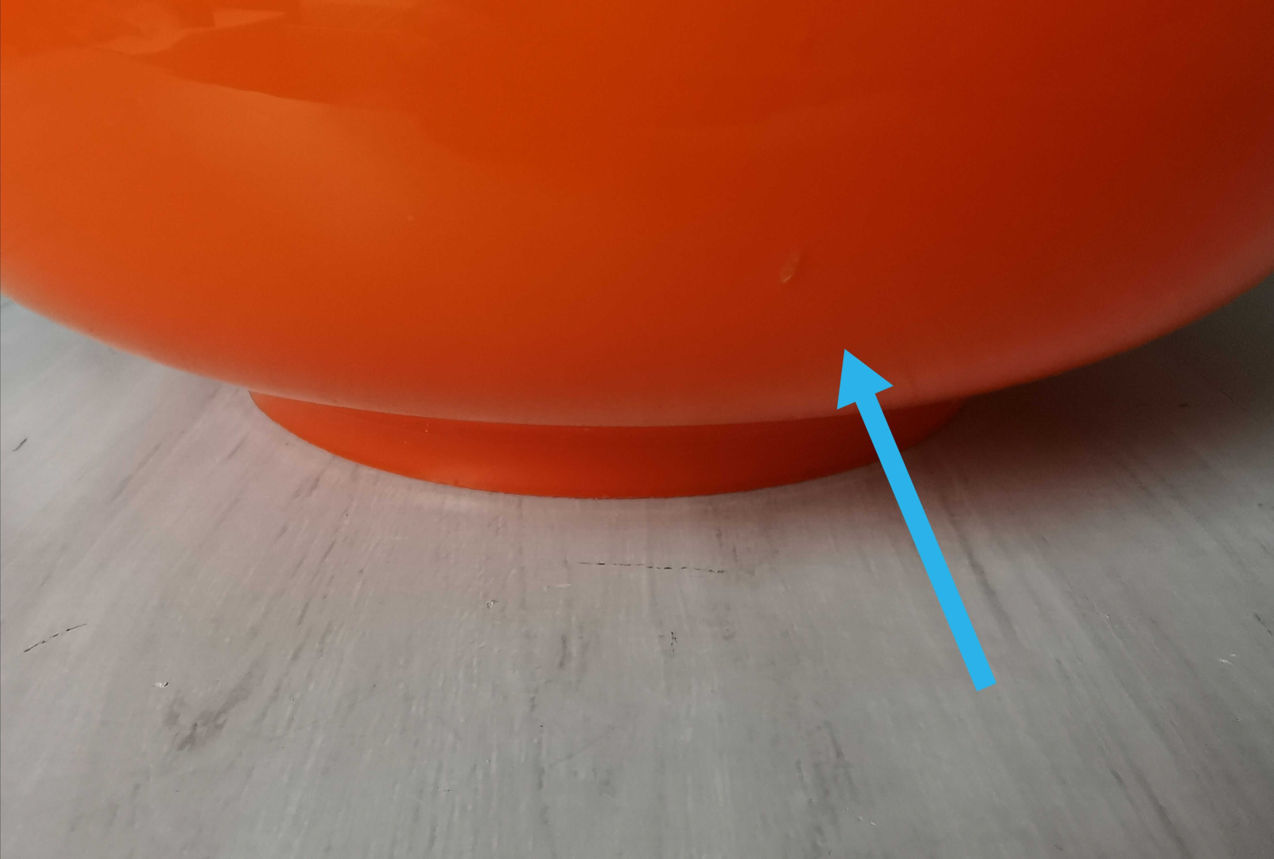 Vintage suspension 70 orange opaline