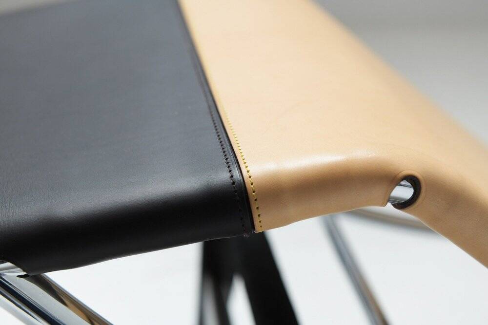 Fauteuil LC4 Le Corbusier édition spéciale Louis Vuitton Cassina