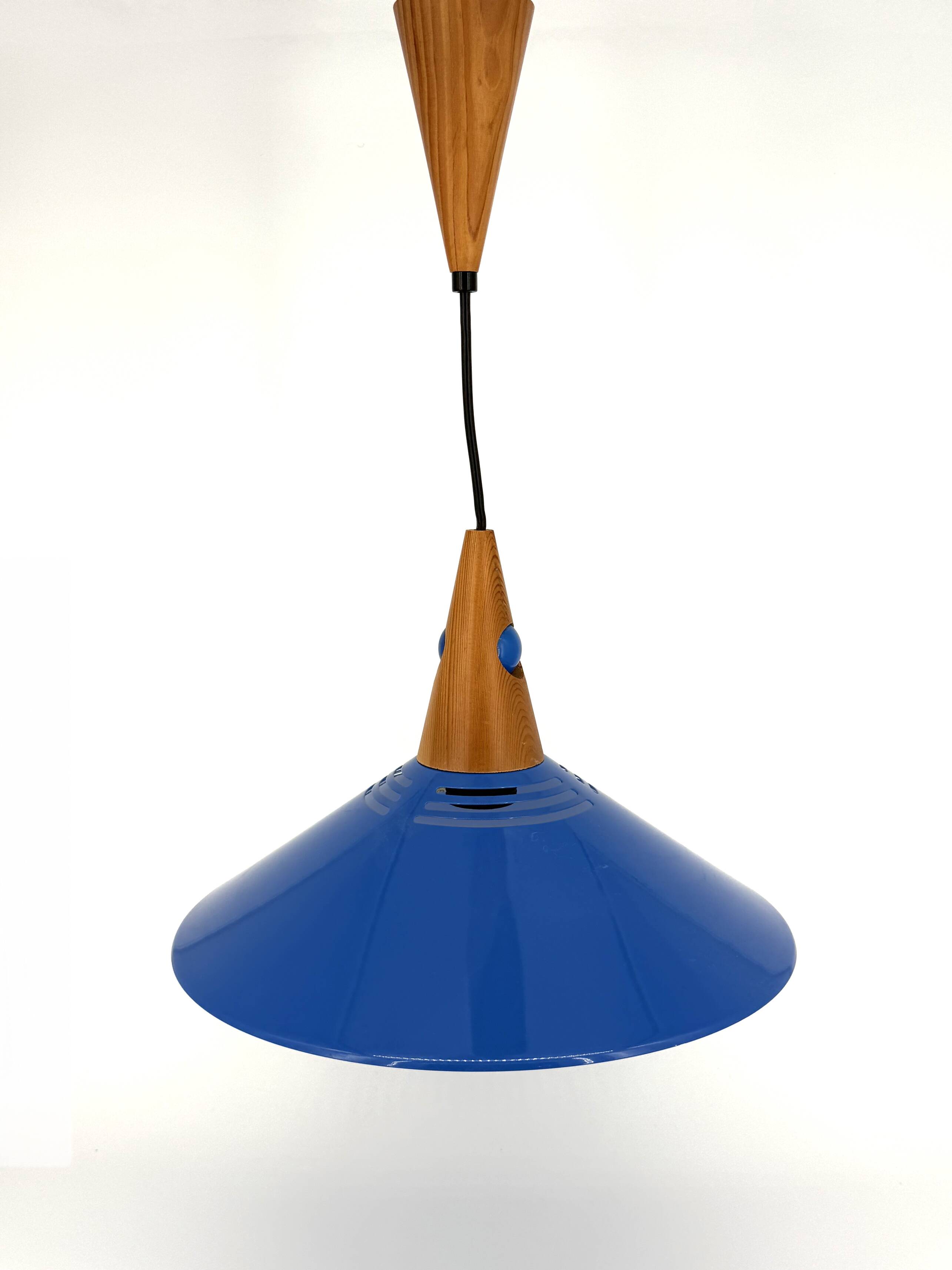 Vintage pendant light in blue metal and wood