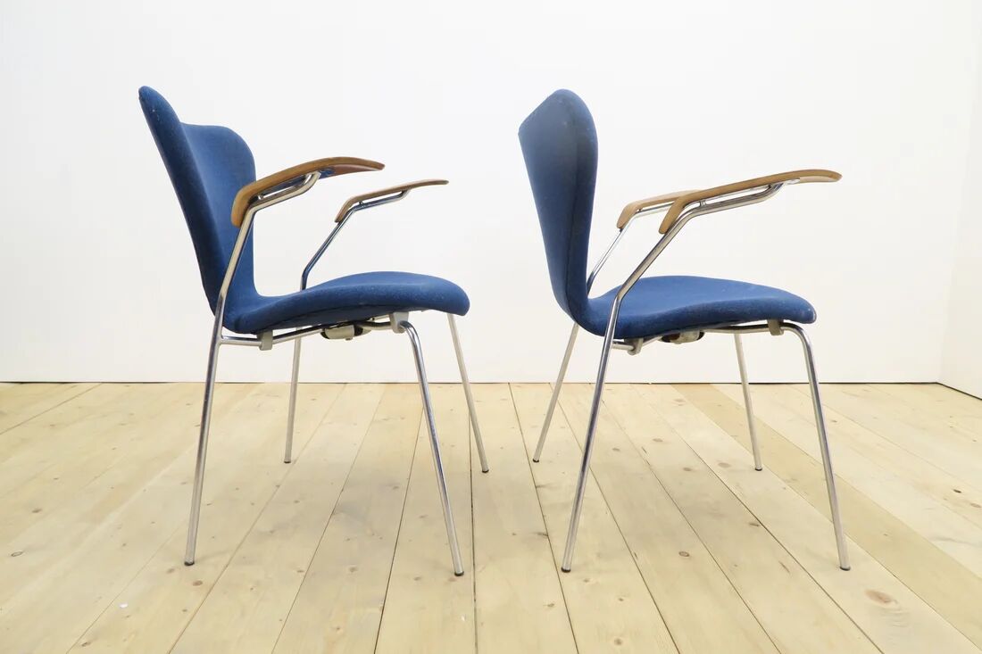 Paire de chaises Arne Jacobsen, années 1970