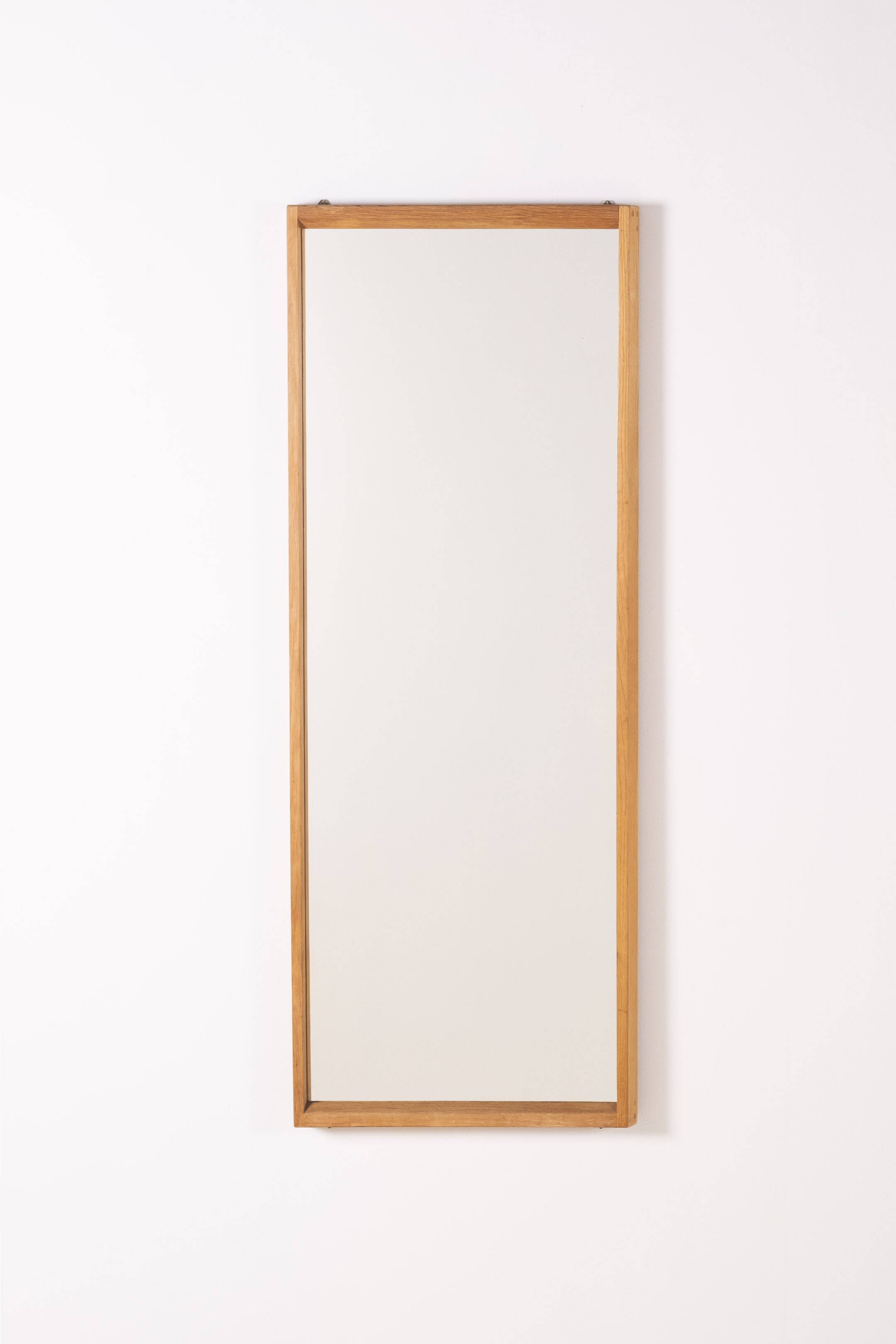 Miroir Kai Kristiansen en chêne modèle 145 pour Aksel Kjersgaard, 1960, Danemark