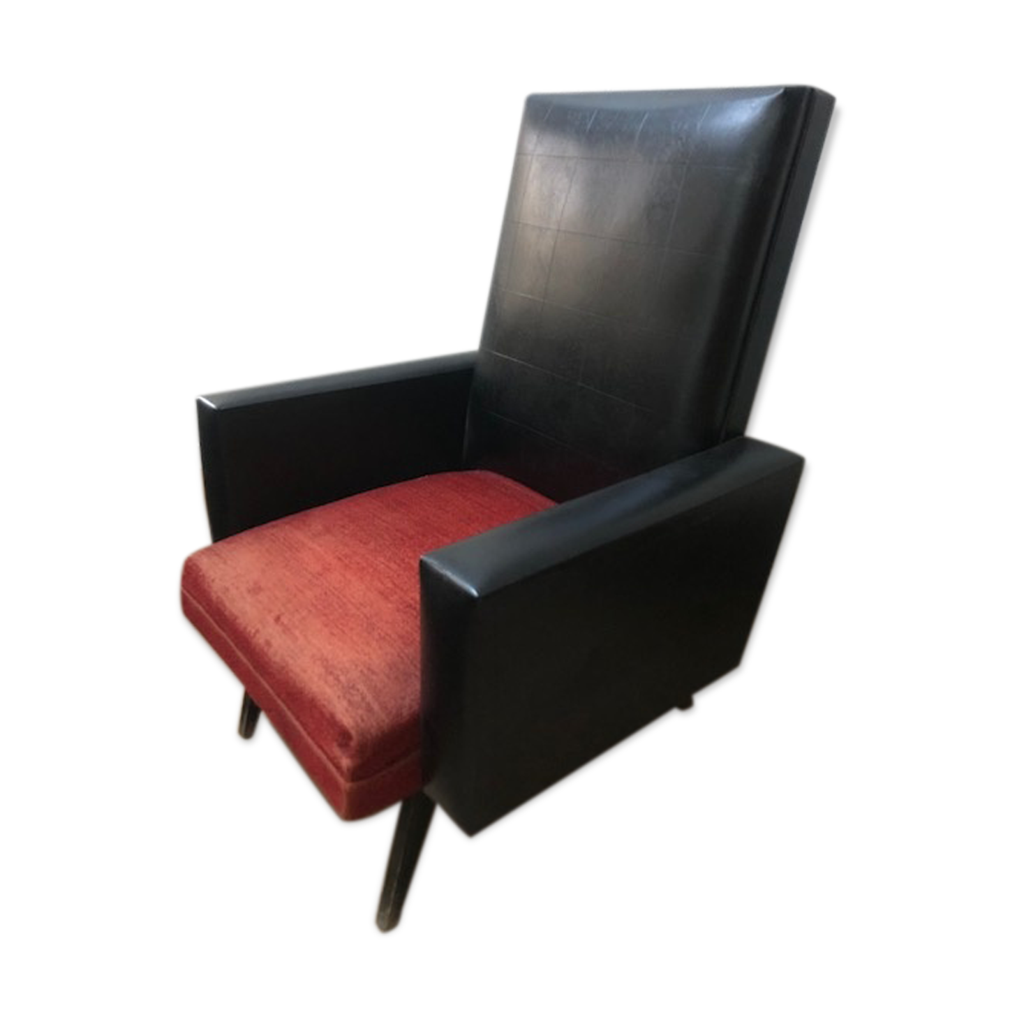 Vintage armchair in red and black skaï