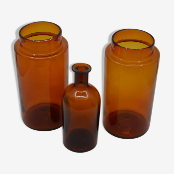 Amber glass pots