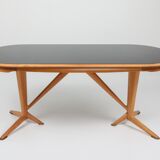 Italian design oak dining table - 1970s