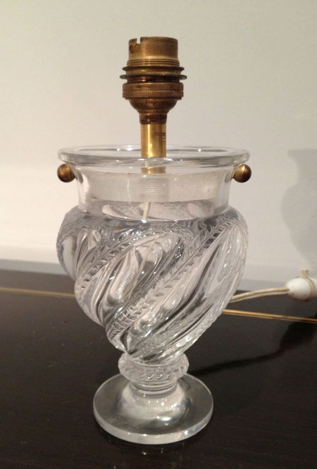 Petite lampe en verre. Vers 1940