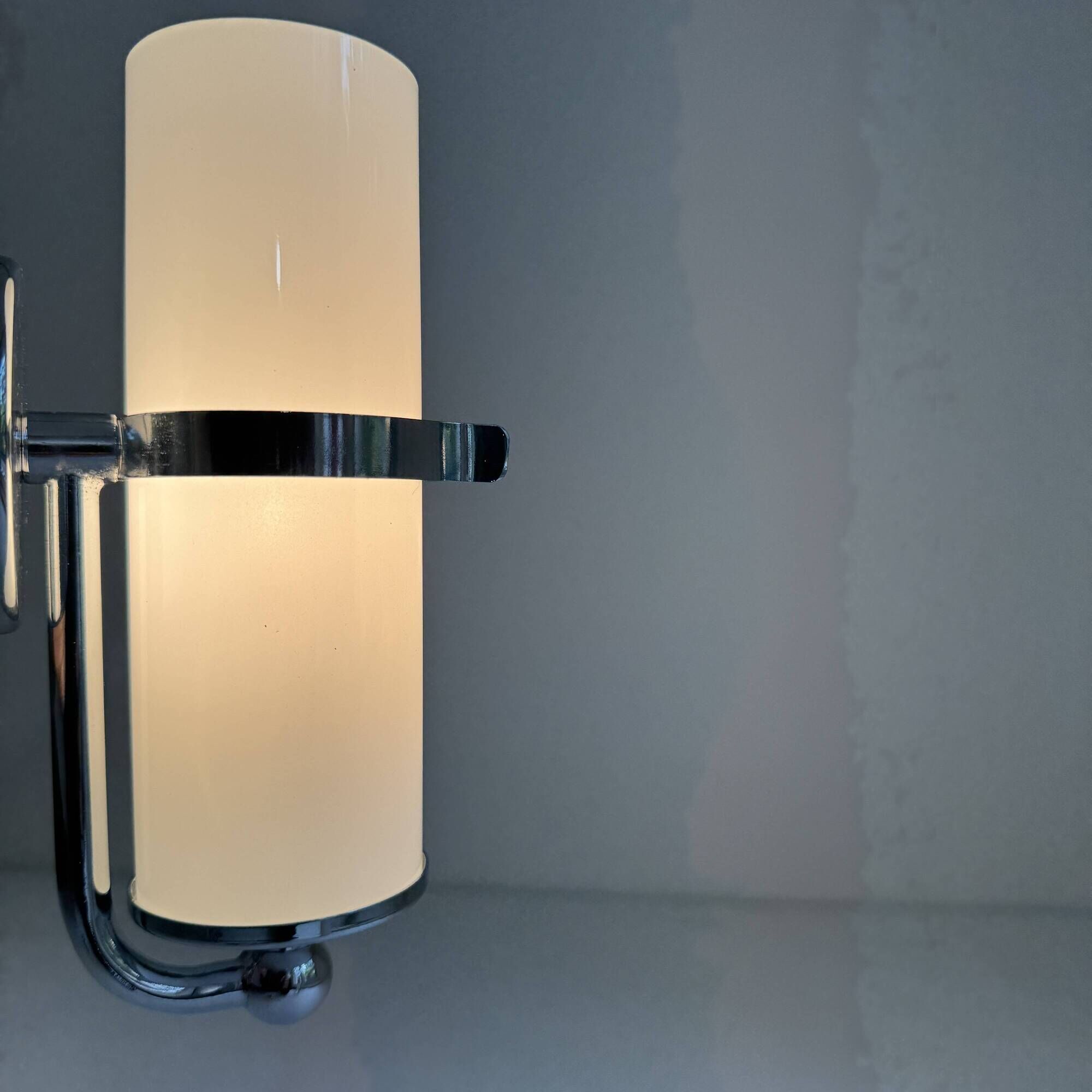 Pair of vintage opaline wall lights "delmas"