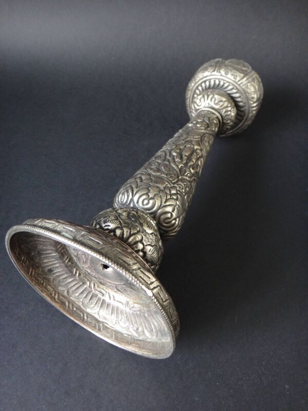 Bougeoir en métal argenté 29cm perse oriental vers 1930