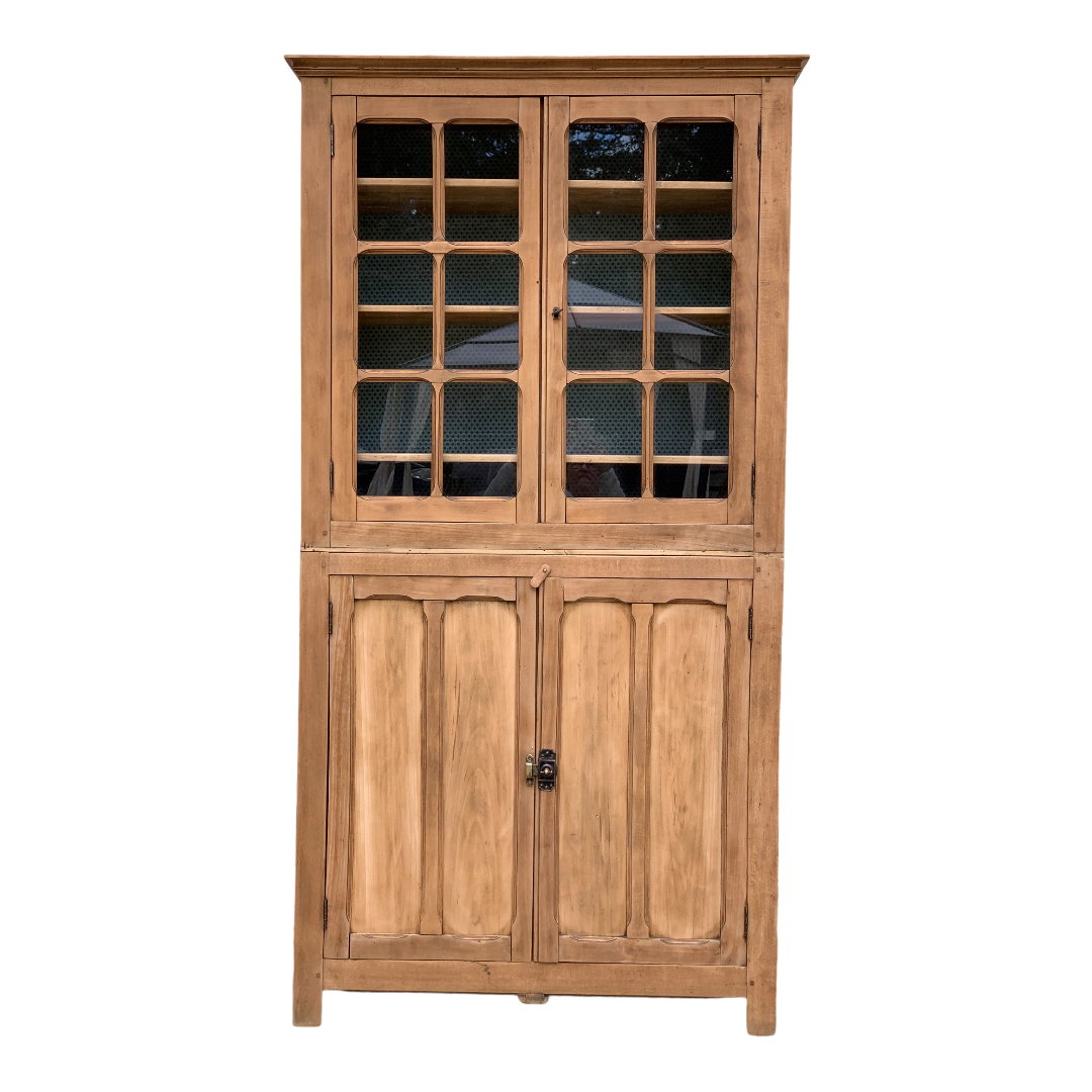 Parisian buffet glazed raw wood