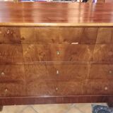 Commode en noyer