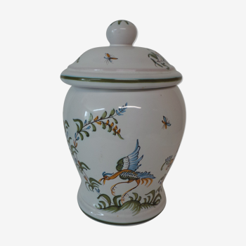 Moustier faience pot has bird decoration and flowers