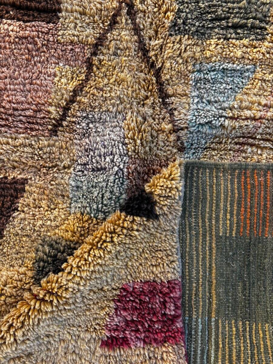 Modern yellow Berber rug from Morocco in wool.