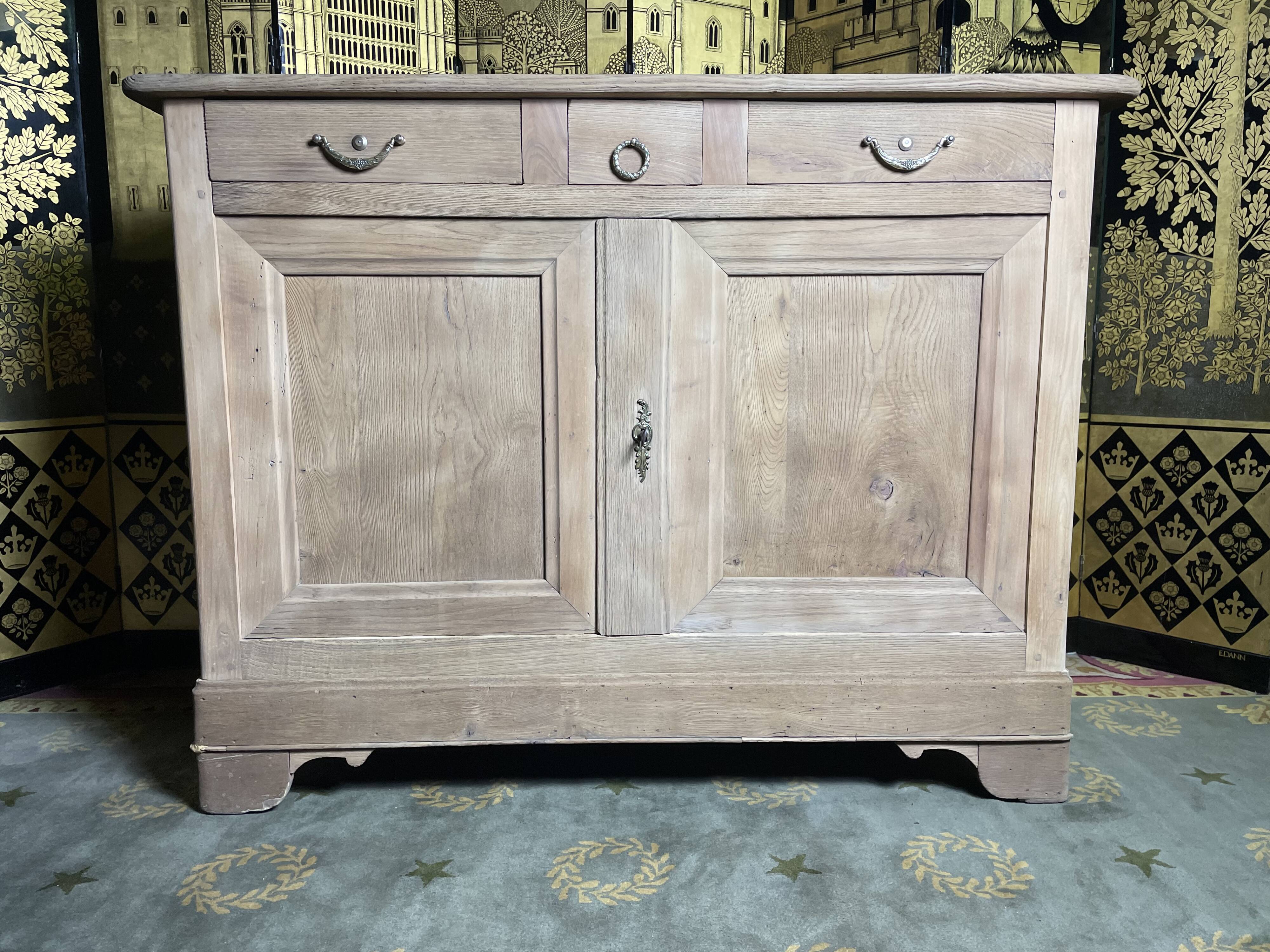 Buffet at support height Louis Philippe in aero oak erased 19th