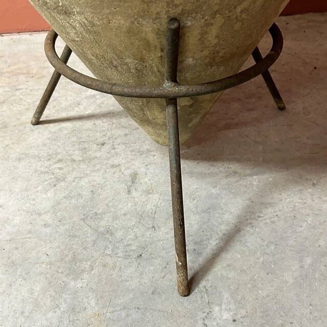Fiber planter • 1960