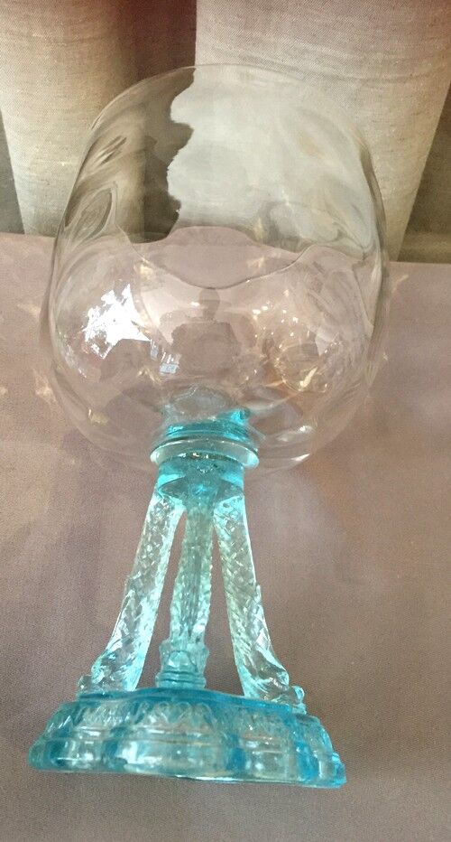 Cup on crystal stand and portious glass