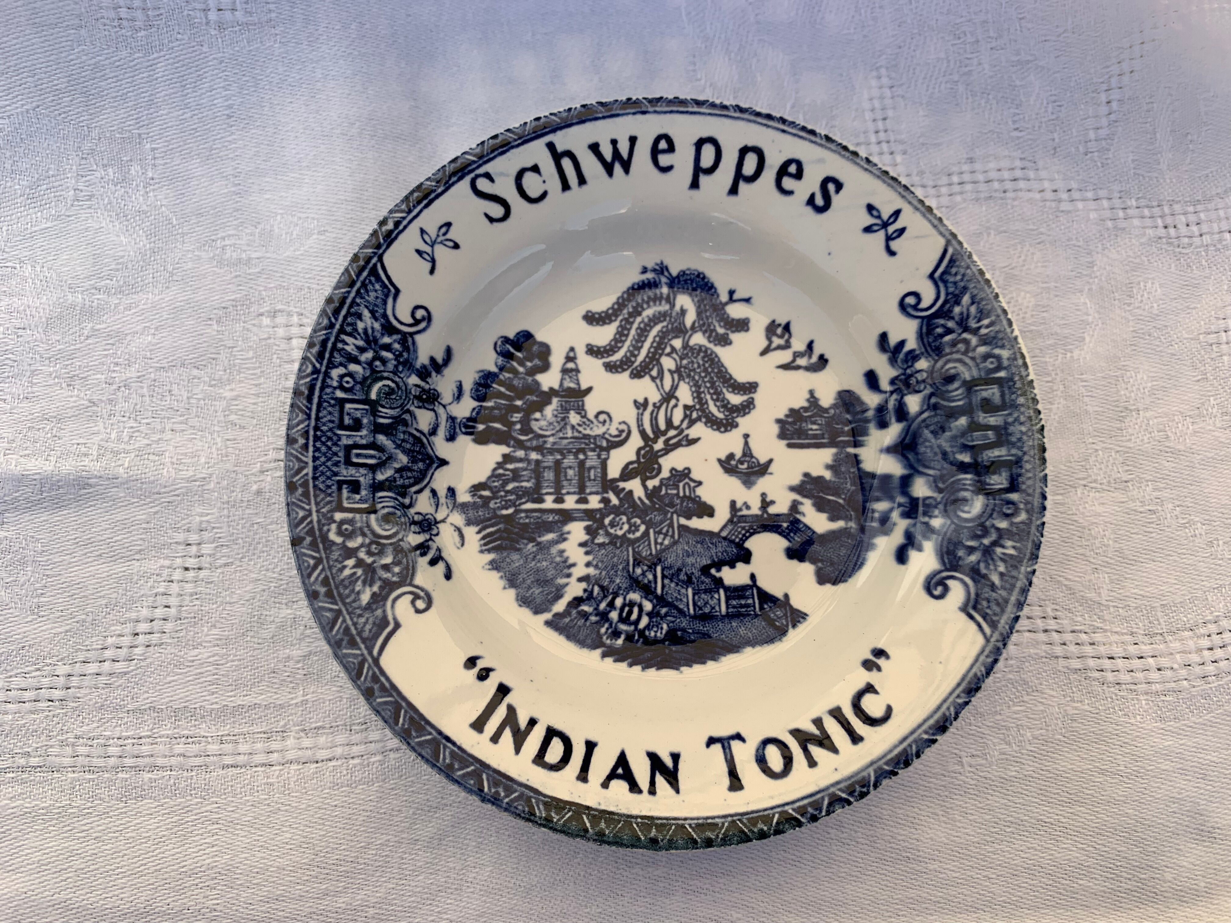 Advertising cup(s) Schweppes Indian Tonic de Lunéville 60s
