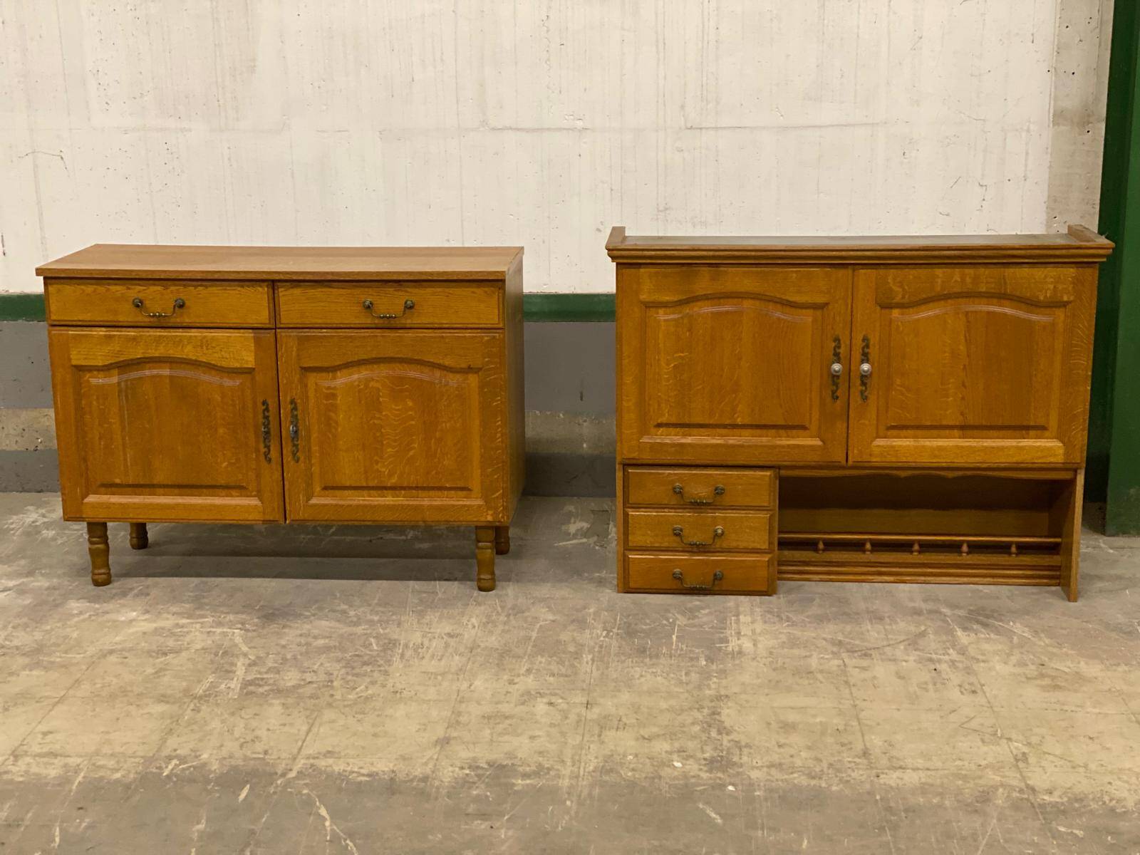 Vaisselier, buffet 2 corps vintage en chêne