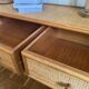 Enfilade bois et osier tressé