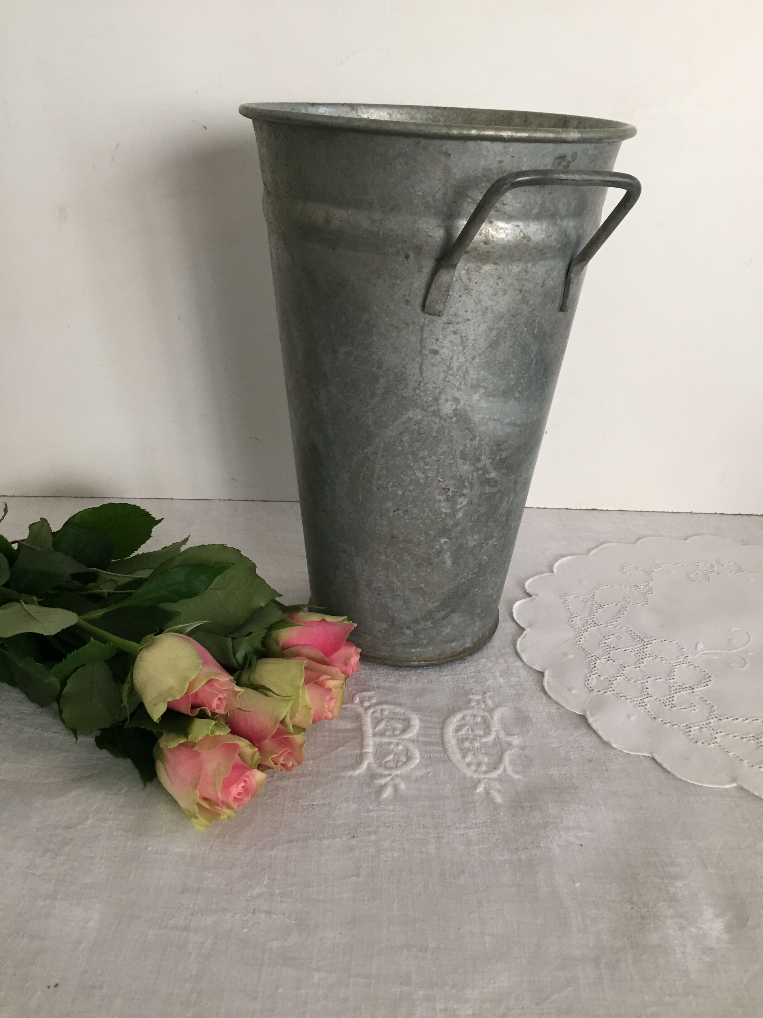 Zinc florist pot, Galva