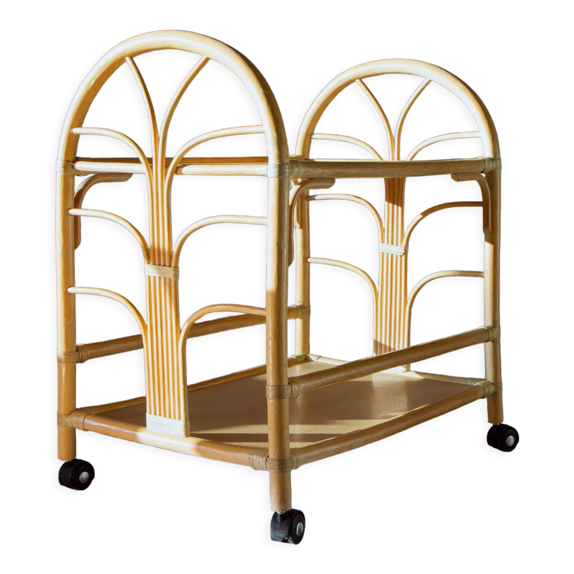 Rolling trolley in rattan from the 70s