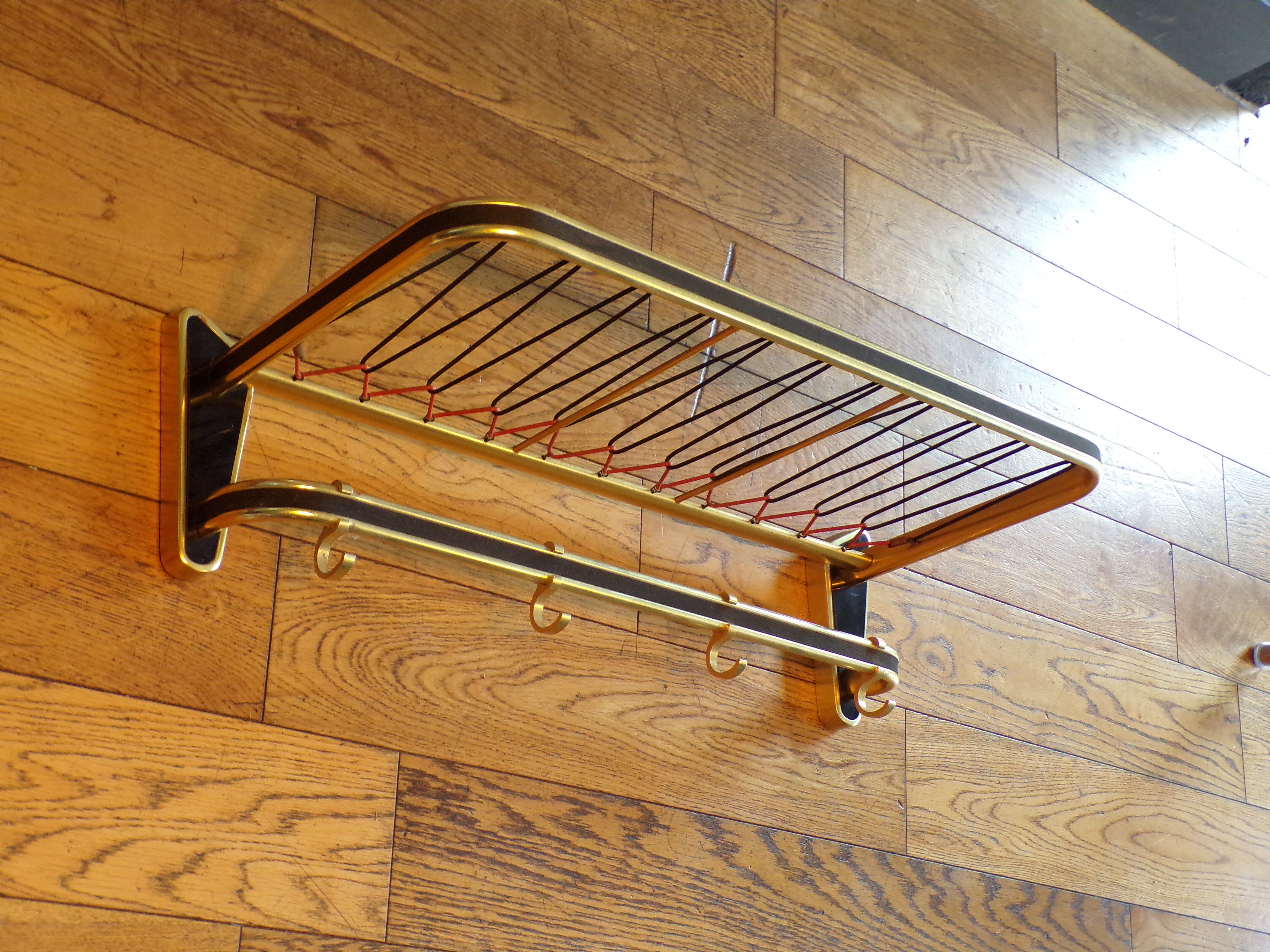 Coat rack like train luggage rack l=64cm