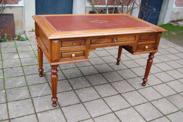 bureau d époque louis philippe en noyer du 19e siécle
