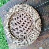 Round wicker fruit cup braid