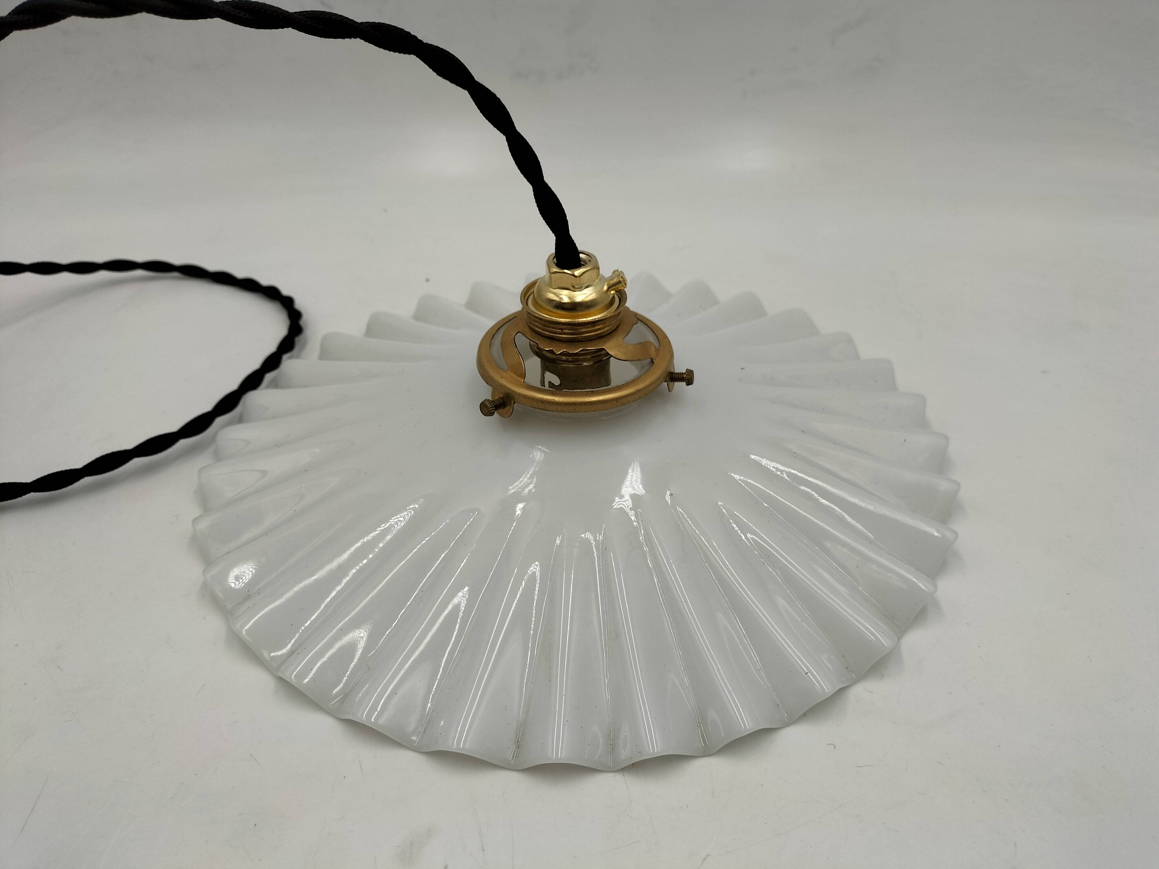 Opaline pendant light