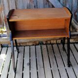 Console table on roulette