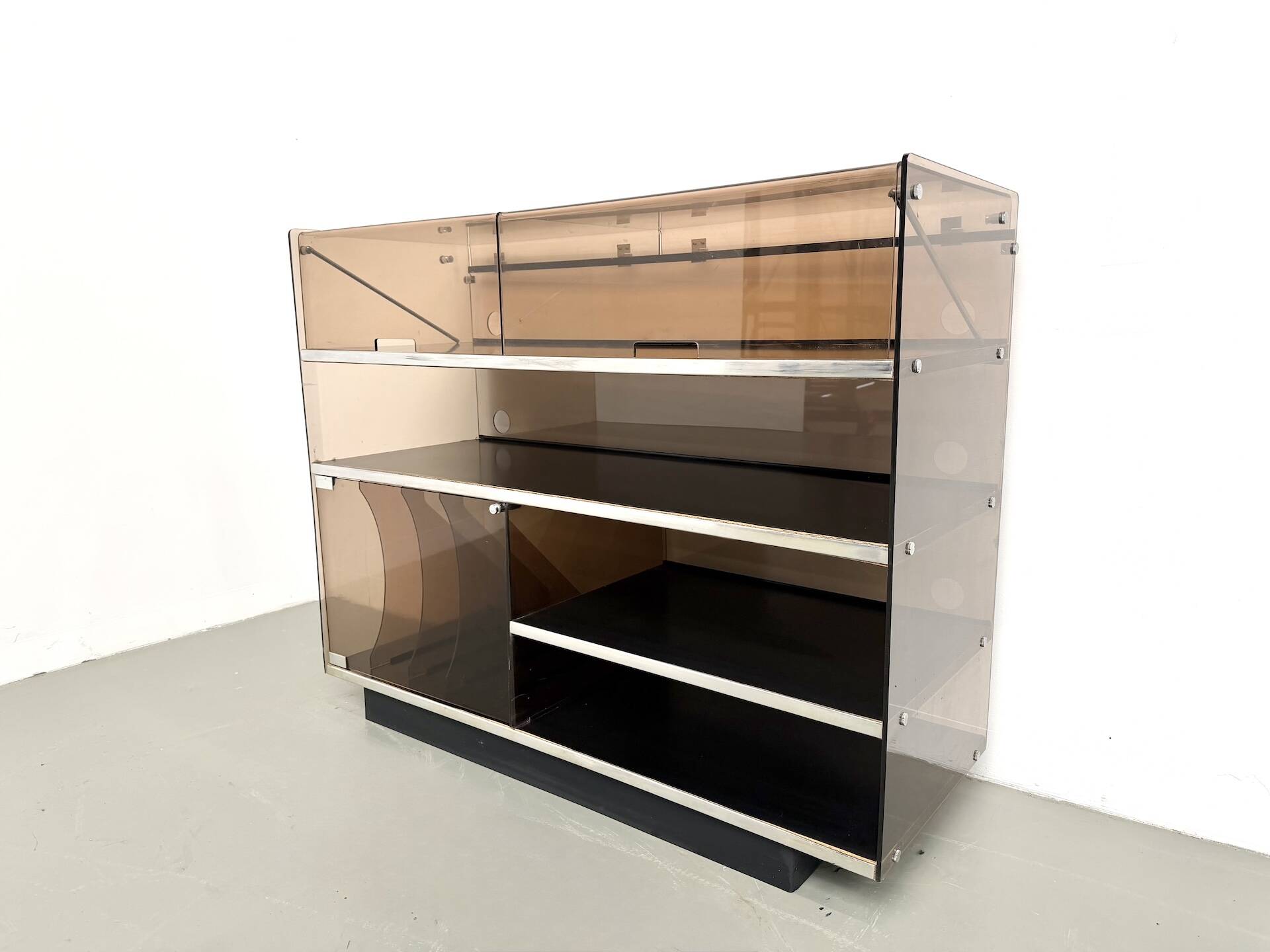 Hi-Fi furniture in smoked plexiglass and aluminium, Eric Maville