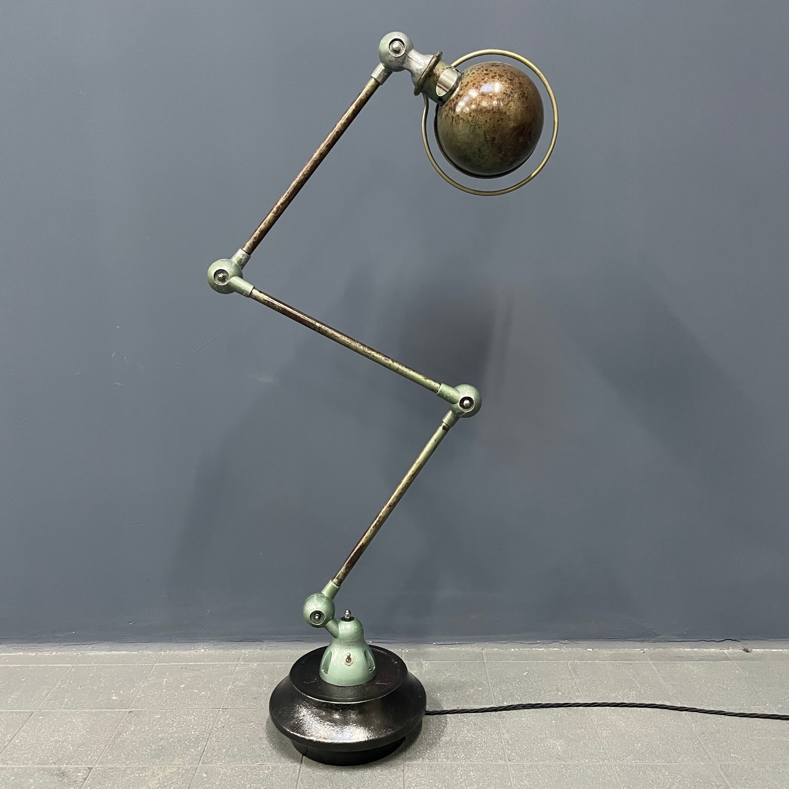 3 arm vespa green patina Jieldé lamp on cast iron base