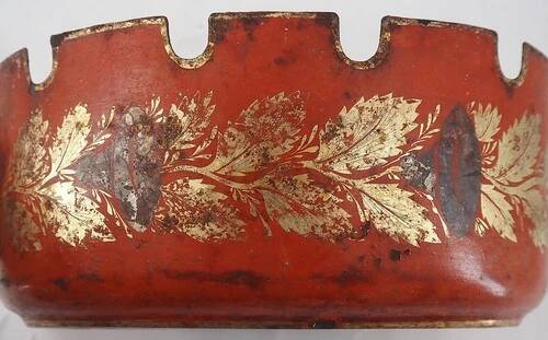 Cooling cabinet, Directoire period glass structure, 18th century, painted tin piece.