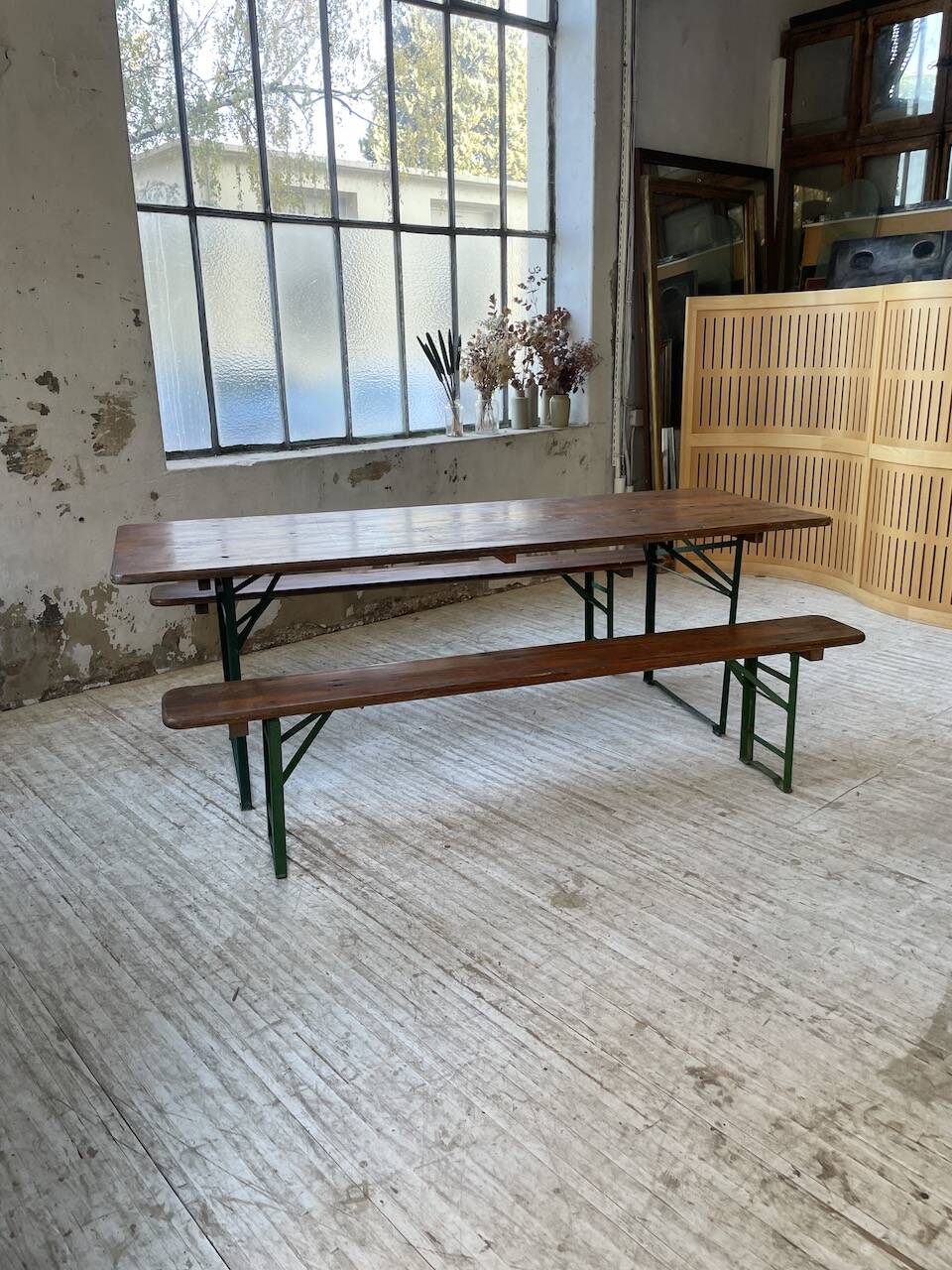 Guinguette table and its 2 benches