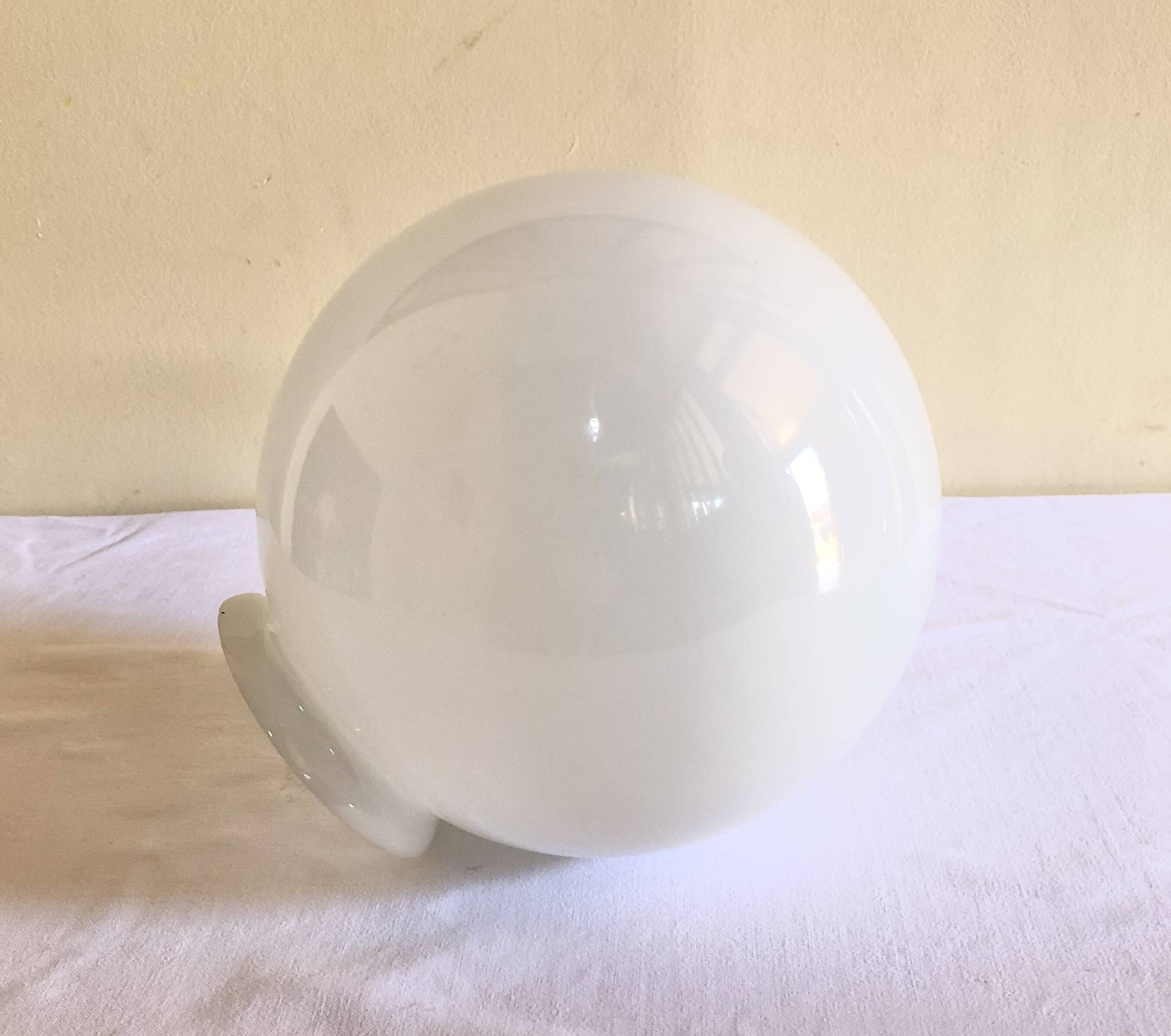 Vintage white opaline globe suspension