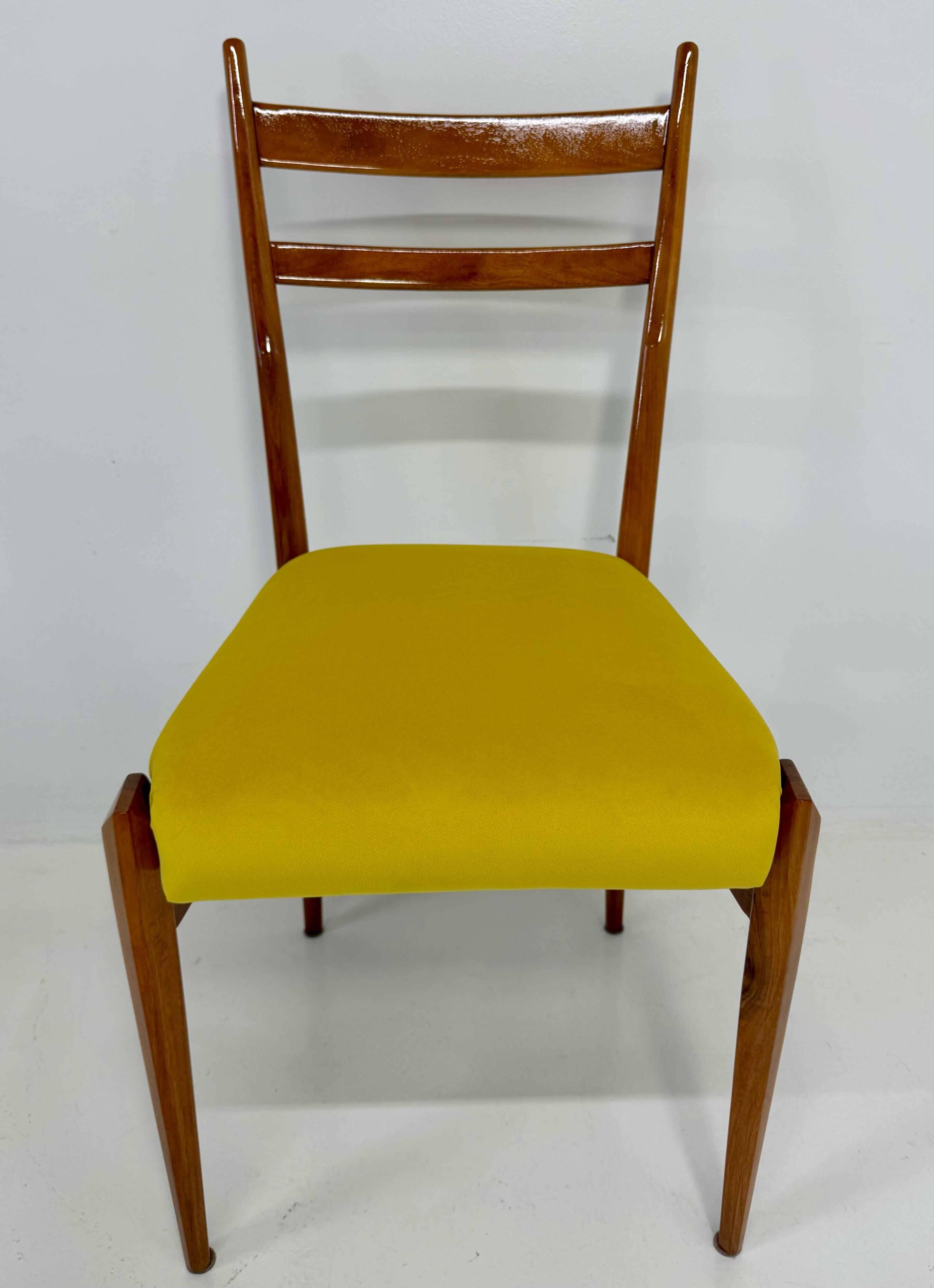 Set of Six Italian Art Deco Walnut Chairs with Colorful Velvet Seats, 1950s