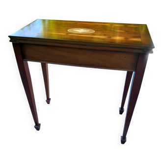Game table
