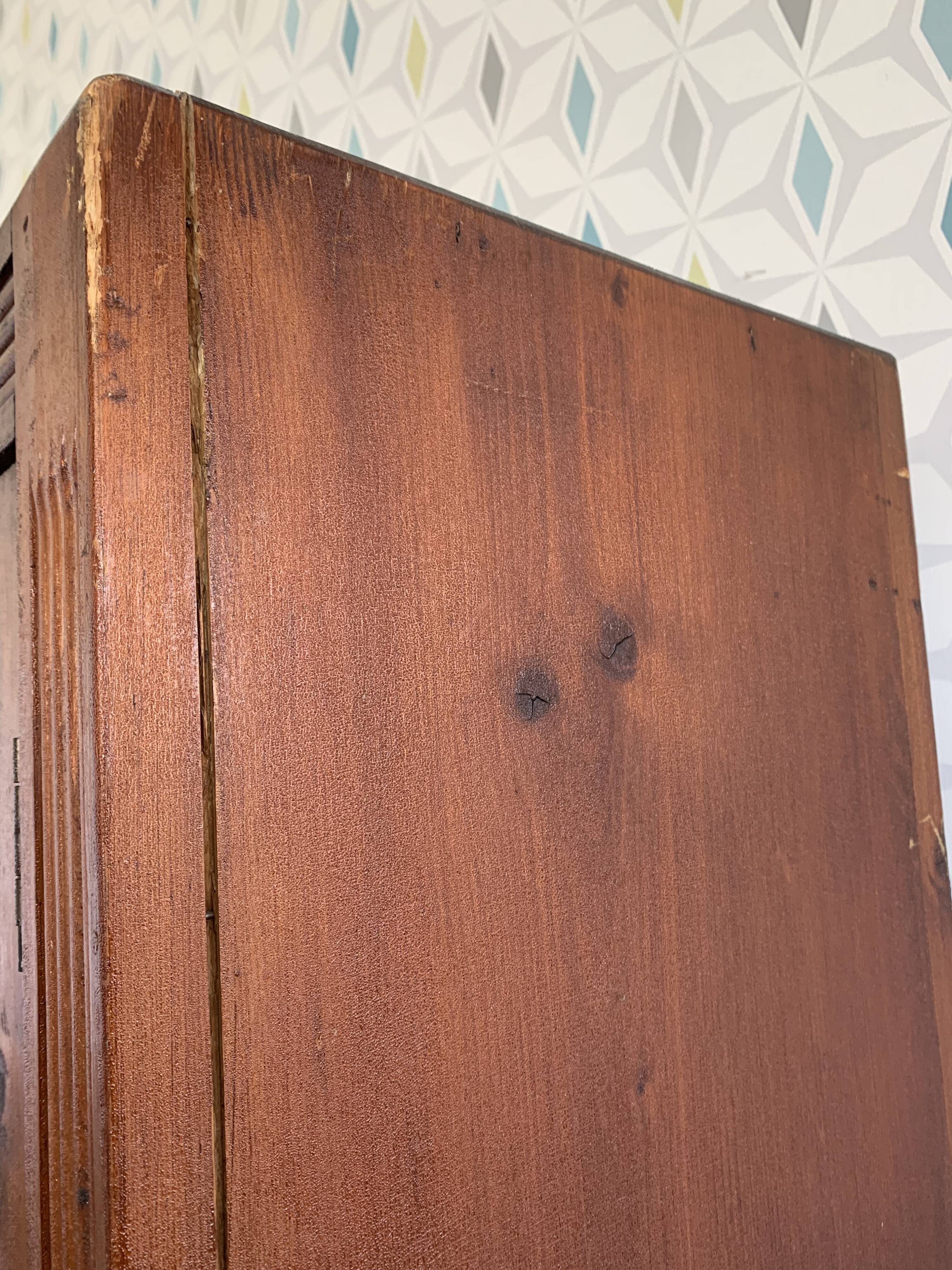 Parisian glazed wardrobe