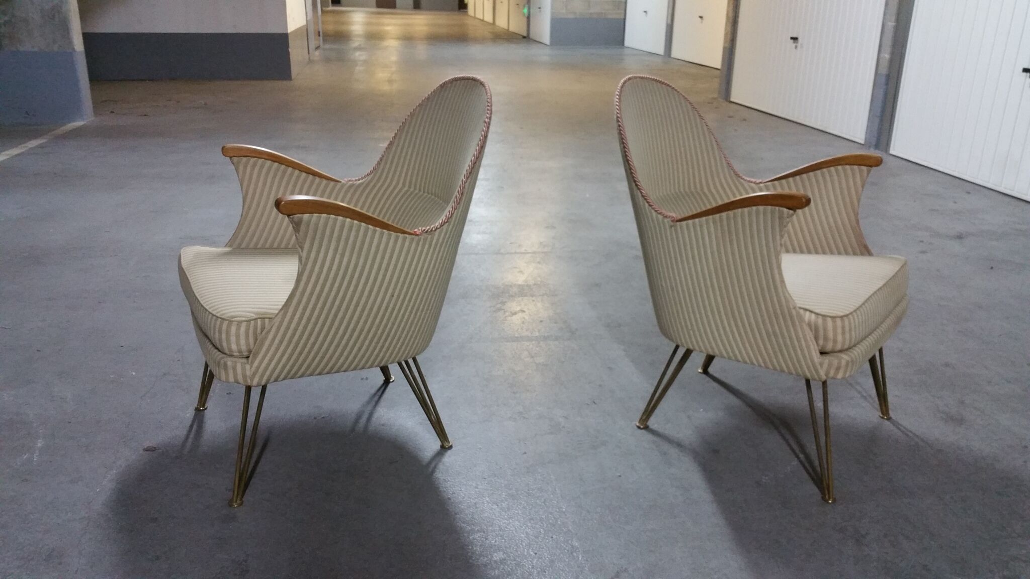 Paire de fauteuils années 50/60