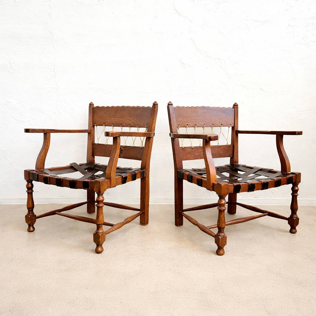 Austrian reform–Werkbund pair of armchairs, design attributed to Oskar Strnad, late 1920s – early 1930s. (extremely rare)