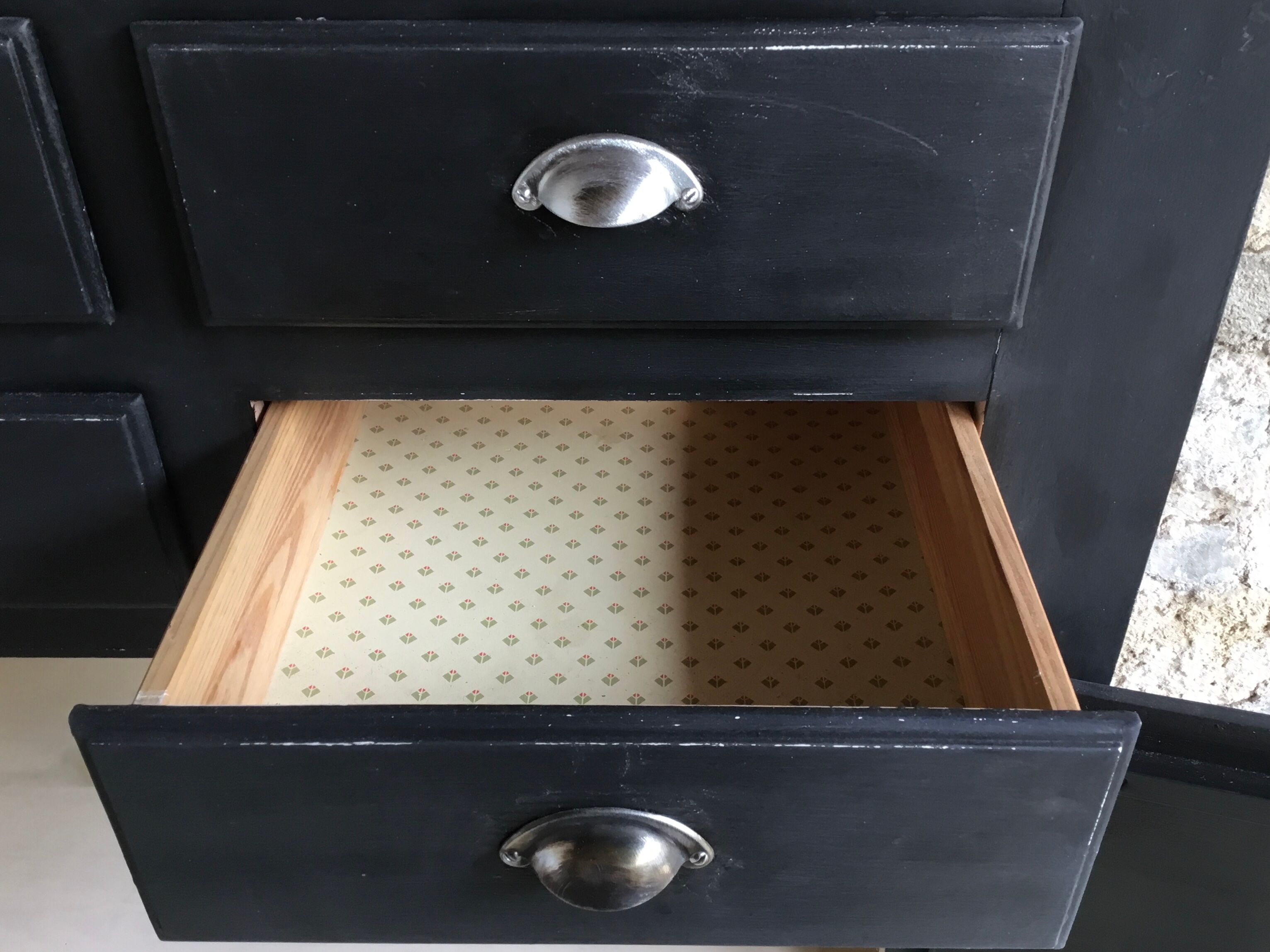 Craft furniture or top black and wood sideboard