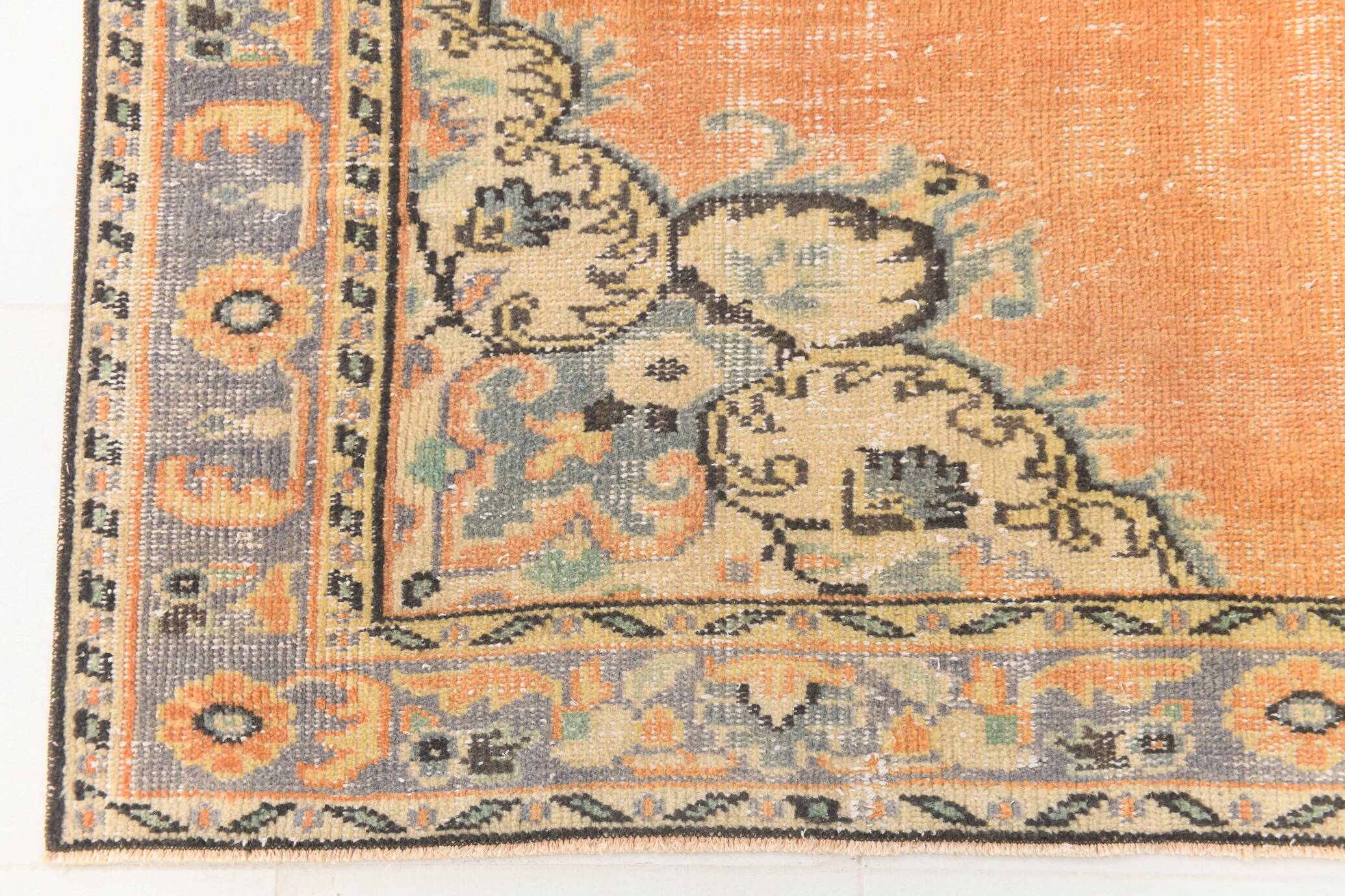 6x9 Vintage Pale Orange Oushak Handmade Vintage Rug, 176x260 Cm