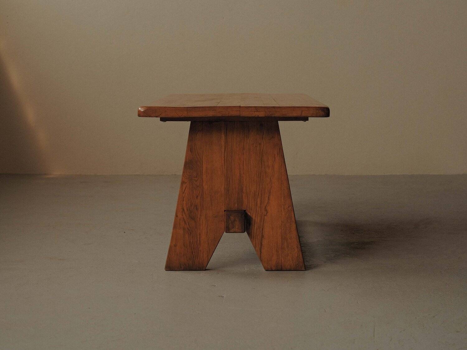 Brutalist dining table in solid oak, France, circa 1980.