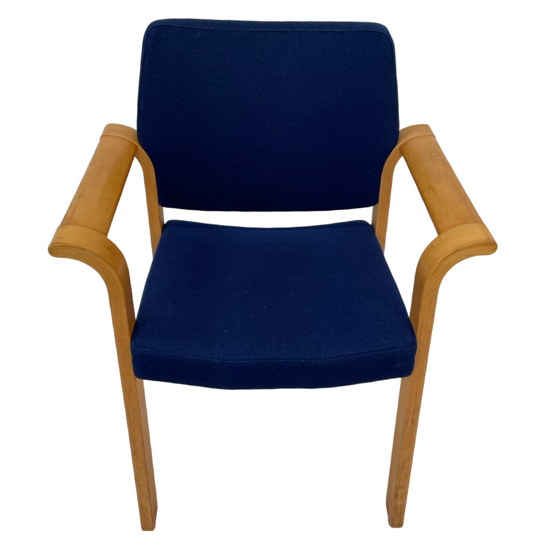 Magnus Olesen 'Conference Chair' postmodern vintage design 1970s