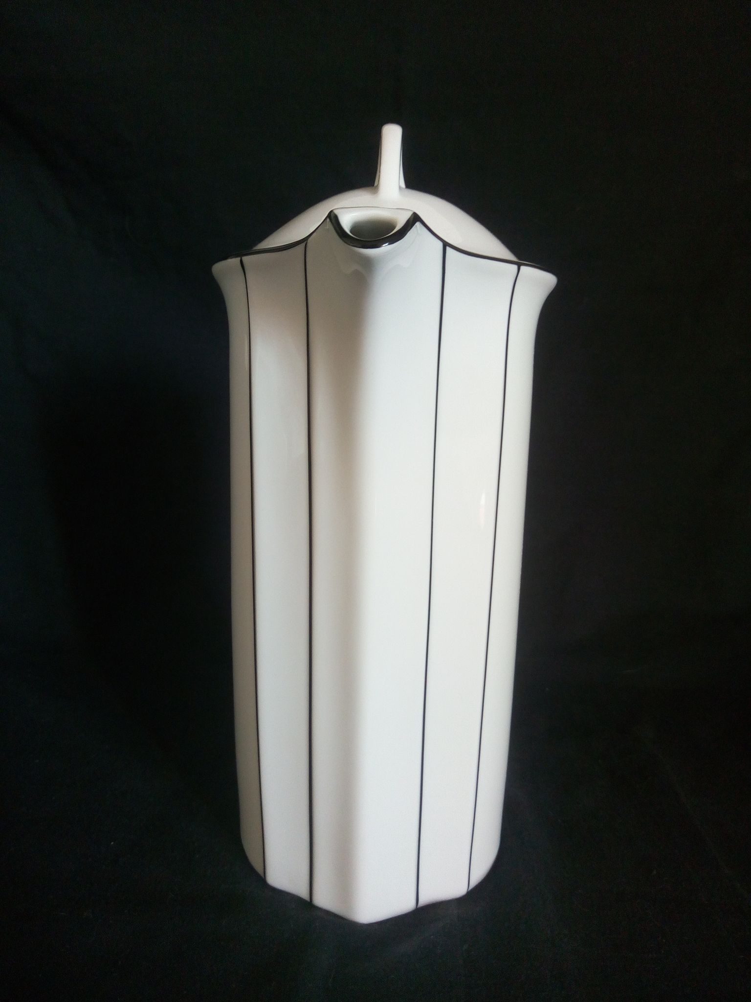 Art Deco coffee service for 6 people in porcelain Winterling Marktleuthen Bavaria (22 pieces)