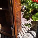 Cherry wood bonnet