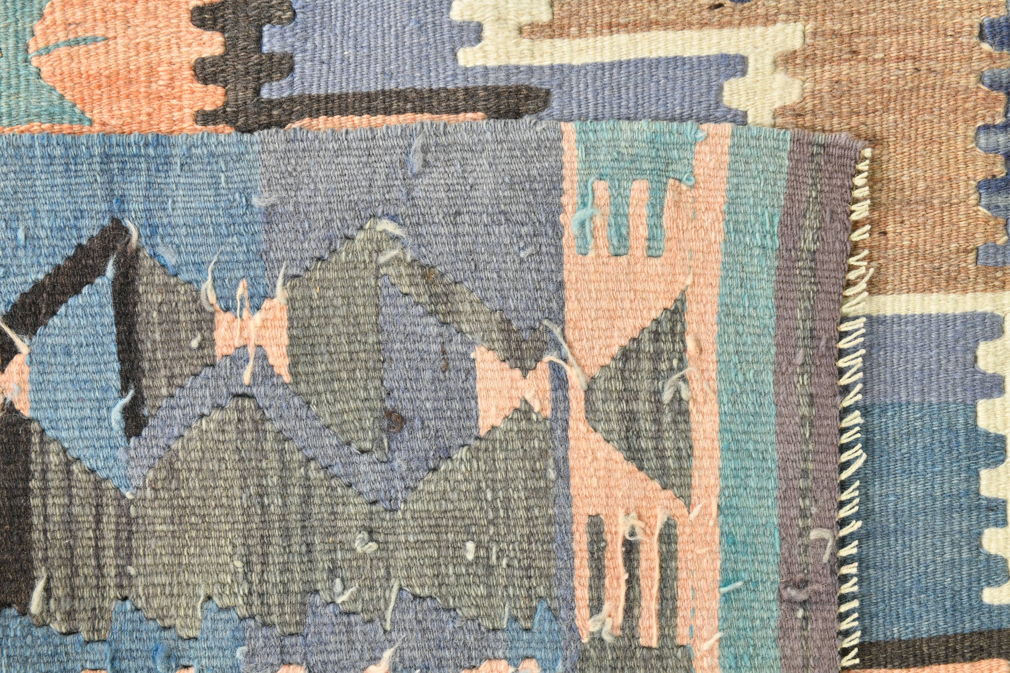 6x10 Peach & Navy Blue Turkish Kilim Rug, 168x296Cm